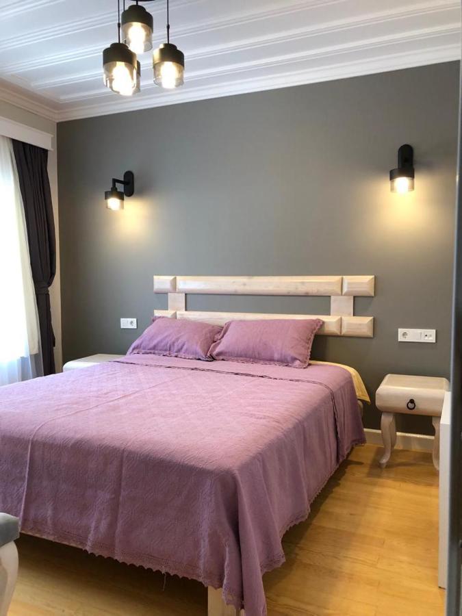 White Island Boutique Otel Adalar Extérieur photo